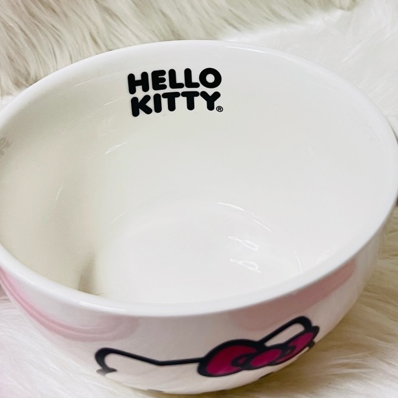 Hello Kitty Bowl - Picture 4 of 6